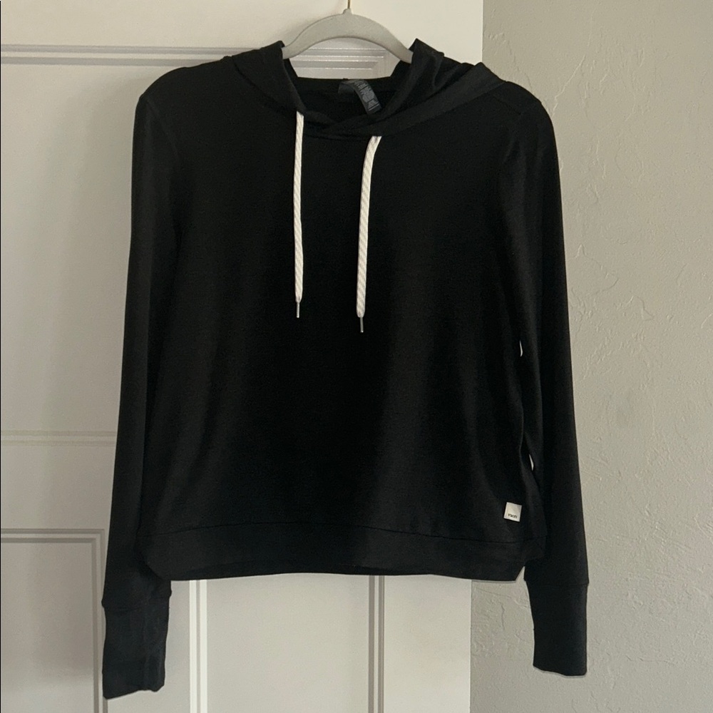 Vuori Halo Essential Hoodie